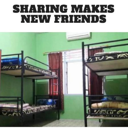 Dazhong Backpacker'S Hostel Medan Exterior photo